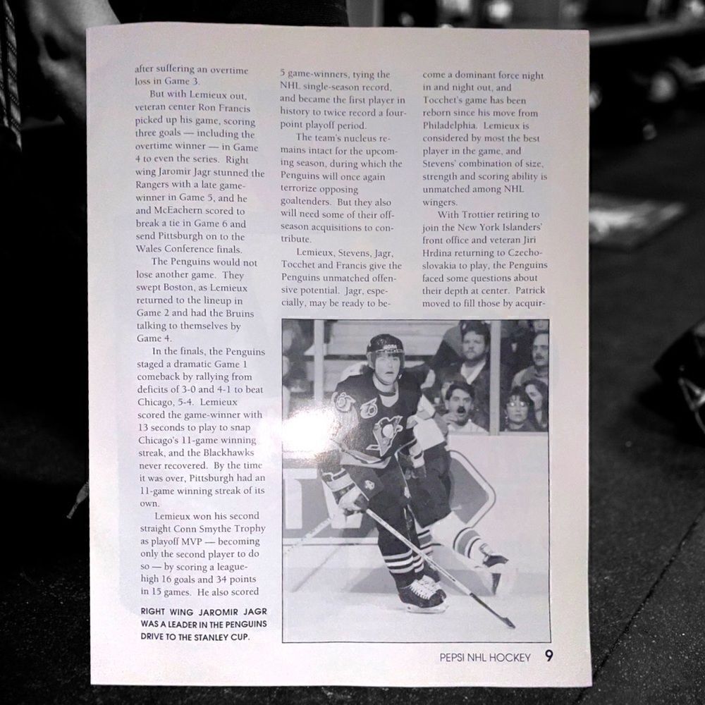 2002 Signed Autographed LA Kings Hockey Program - Picture 6 of 10